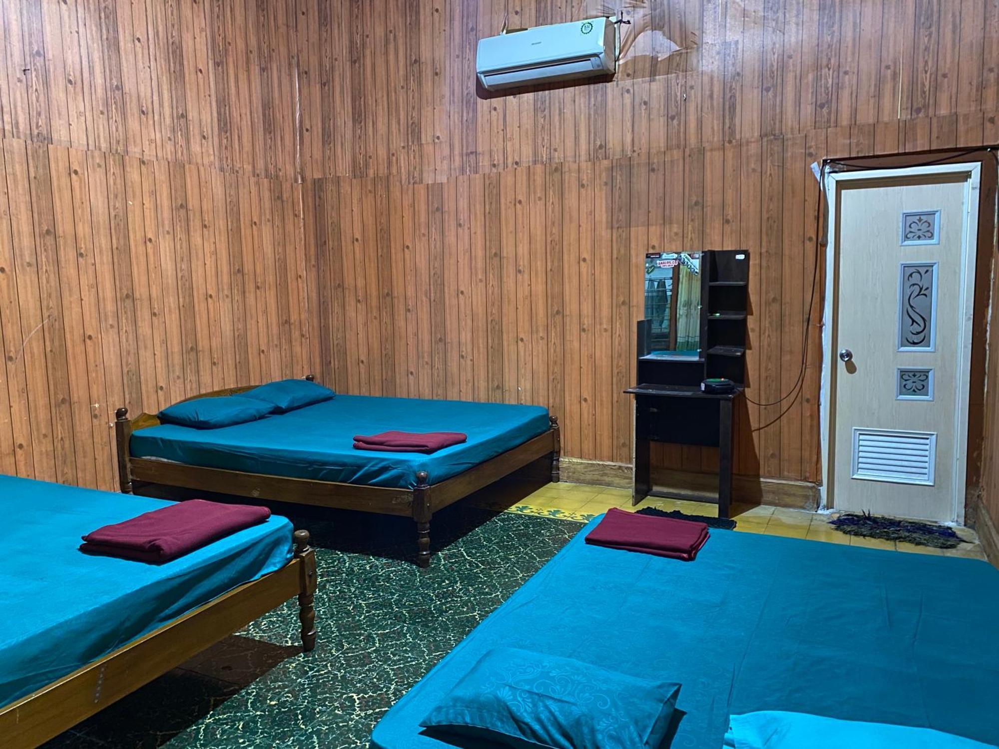 Parikesit Guest House Джокьякарта Экстерьер фото